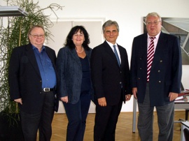Bundeskanzler Faymann mit Gerhard Fritz, Johanna Skuk und Rolf Büttner